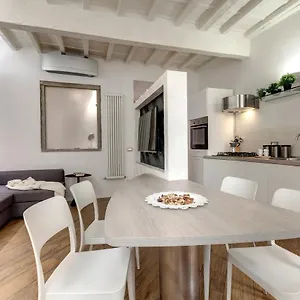 Apartment Rosa By Mamo 