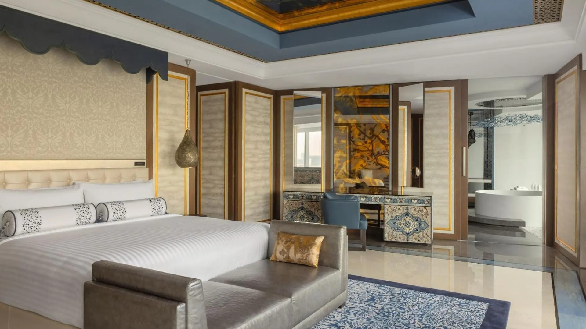 Marriott Marquis Dubai Creek Hotel